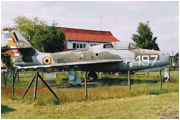 Republic F-84F Thunderstreak / FU-197